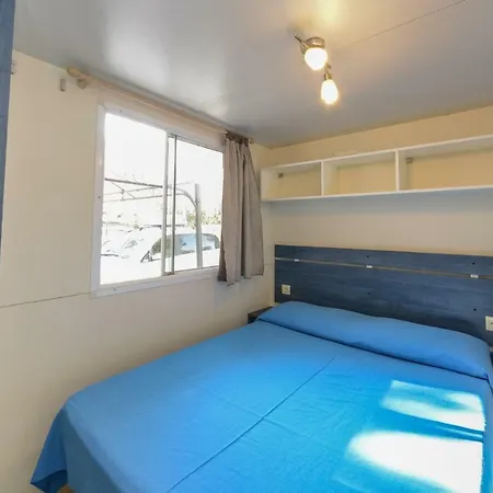 Holiday home Mobilehomes In 22015 *